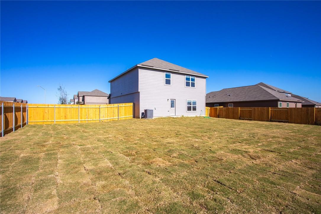 14201 Prairie Sod Ln Property Photo 29