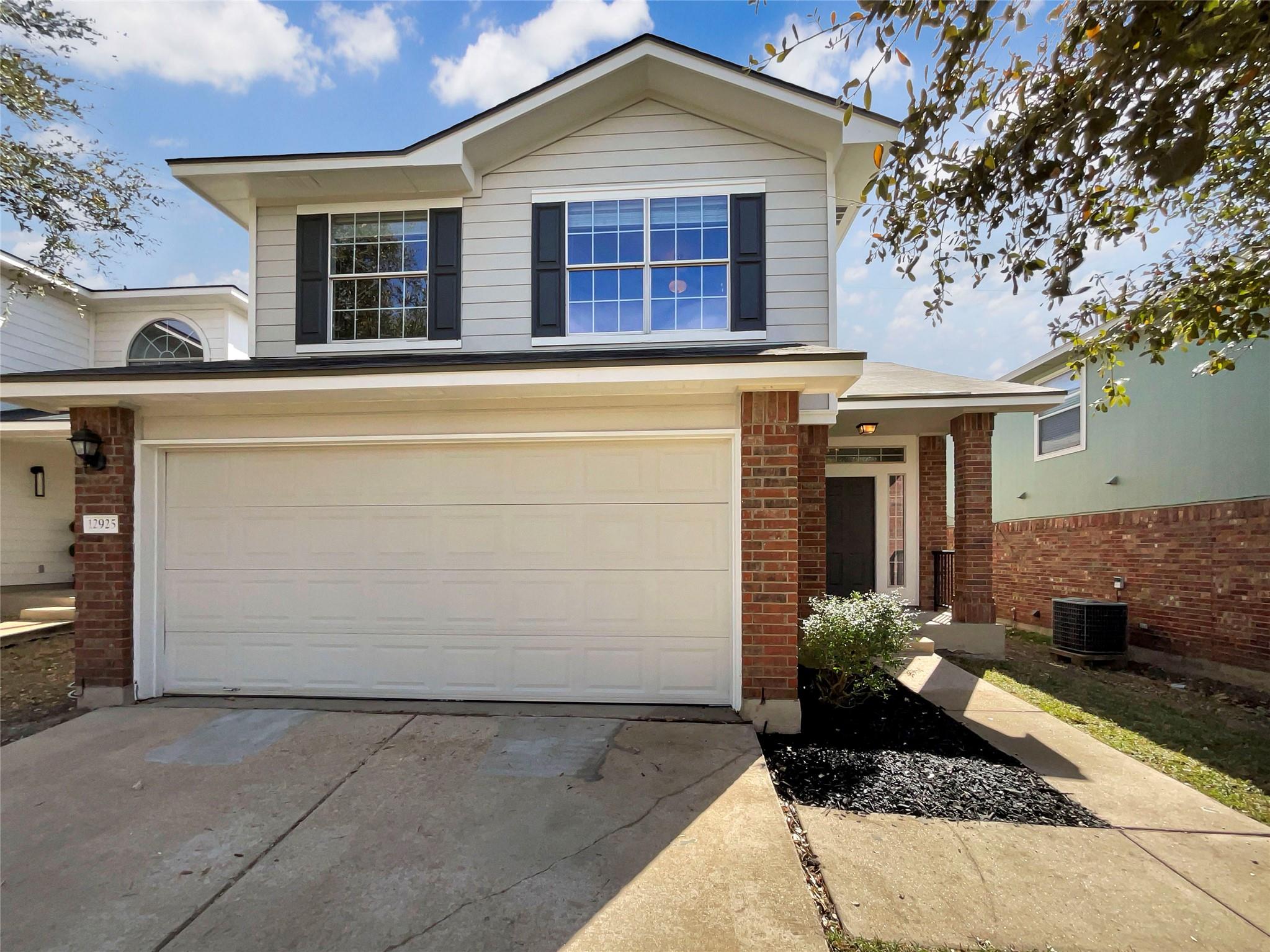 12925 James Madison St Property Photo