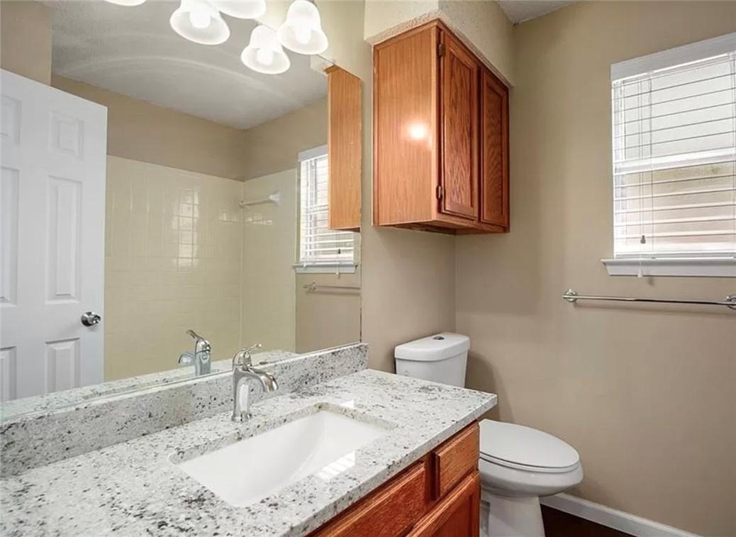 2704 Crownspoint Dr Property Photo 12