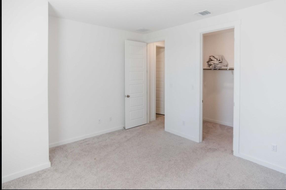 2204 Nightjar Song Dr Property Photo 18