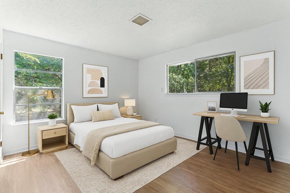 2401 Homedale Cir Property Photo 13