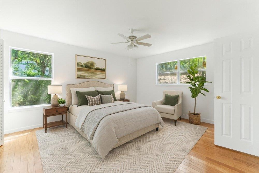 2401 Homedale Cir Property Photo 14