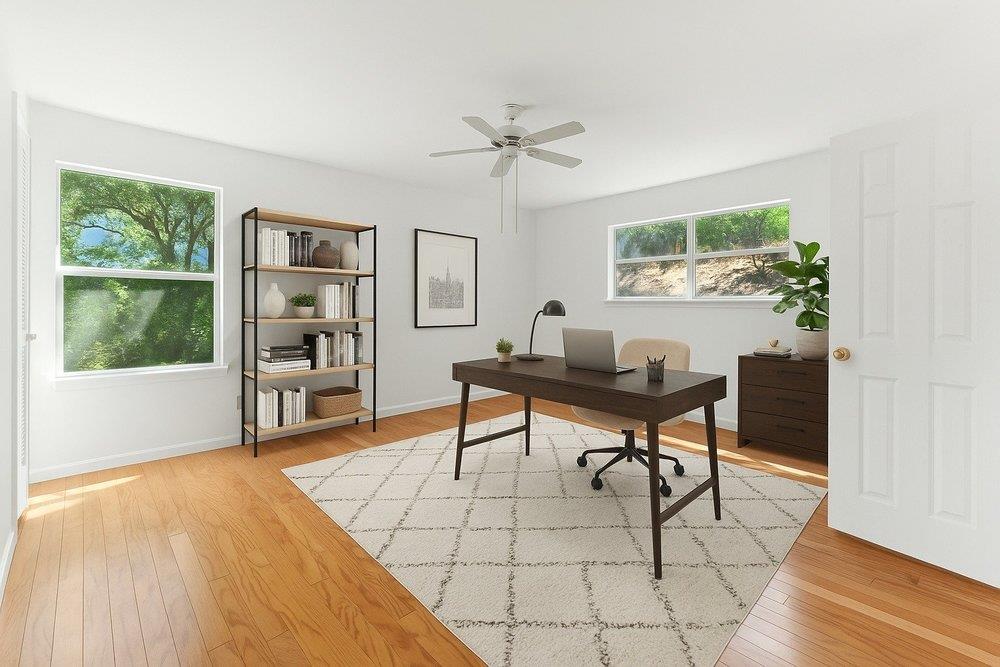 2401 Homedale Cir Property Photo 15