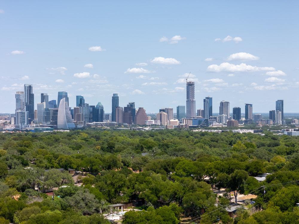 2401 Homedale Cir Property Photo 30