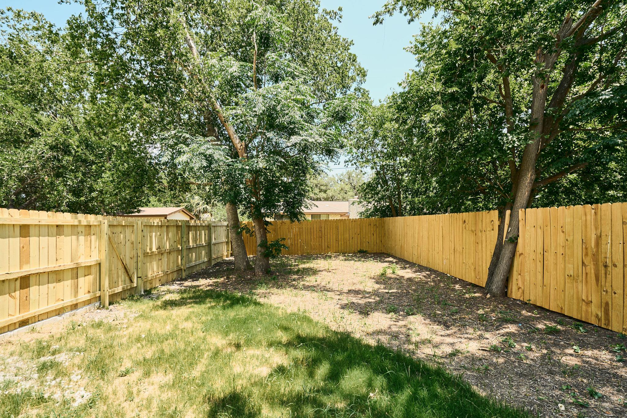 2609 Davis Ln #2 Property Photo 23