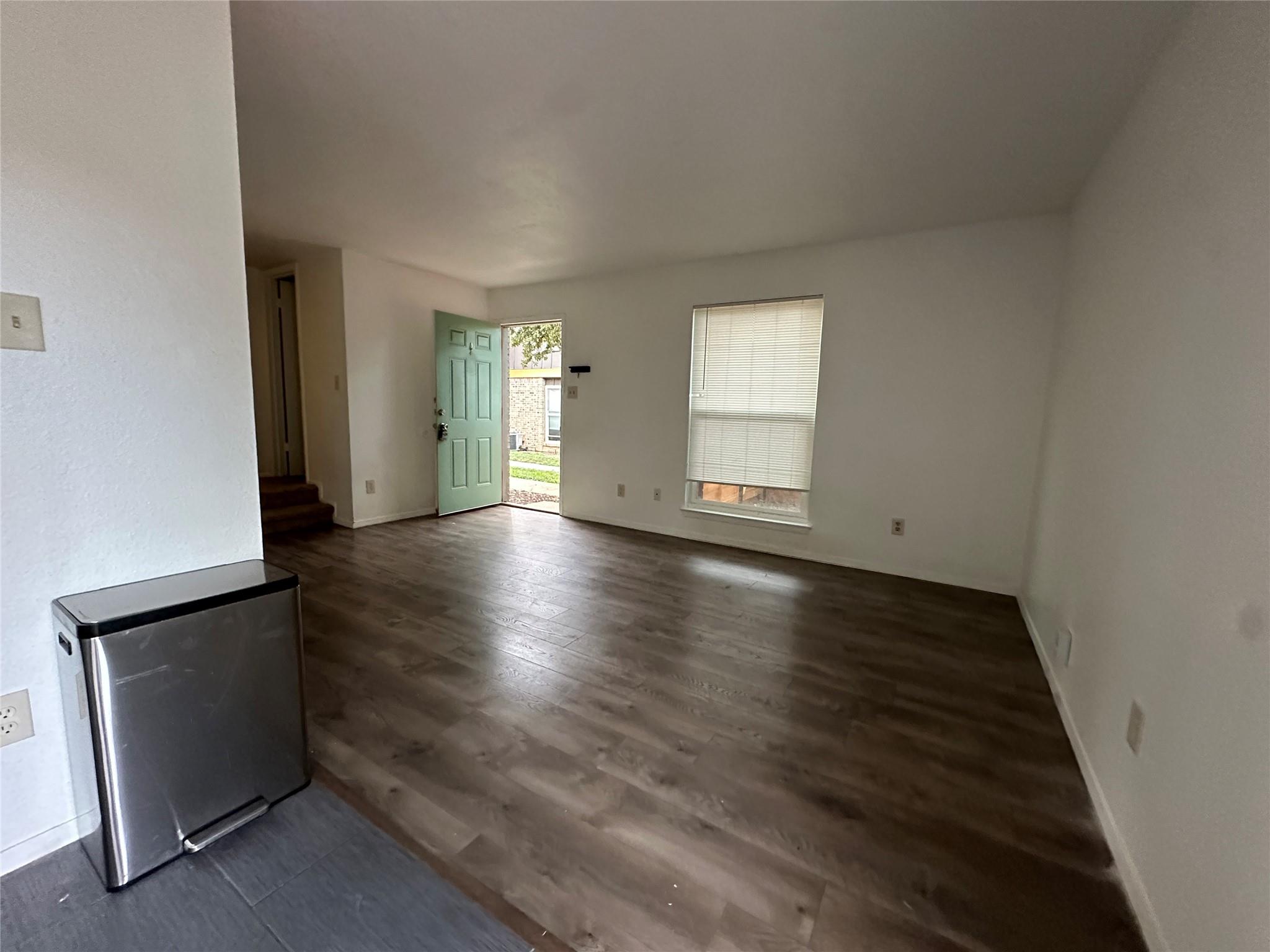 6003 Cougar Dr #d Property Photo 4