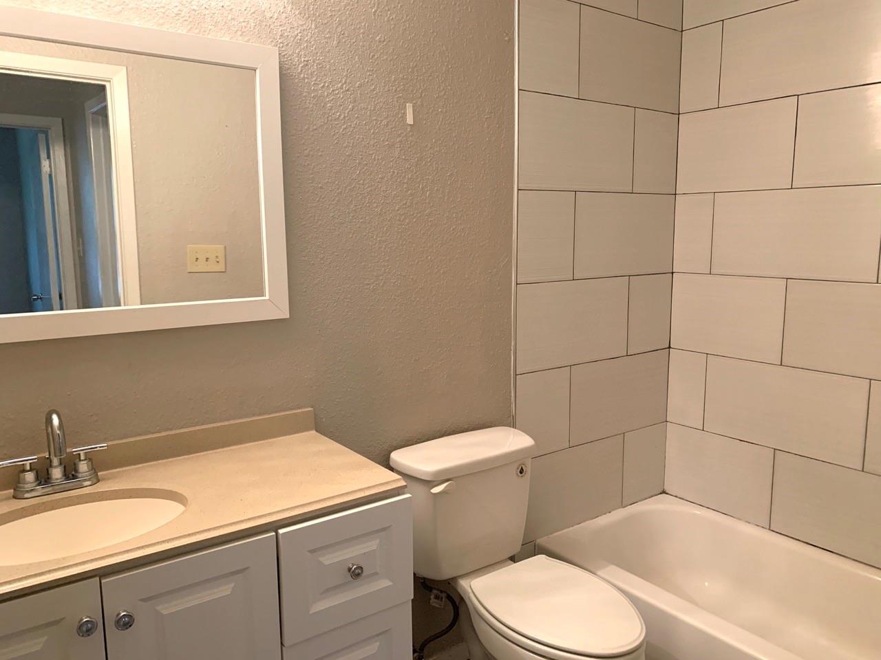 6003 Cougar Dr #d Property Photo 10