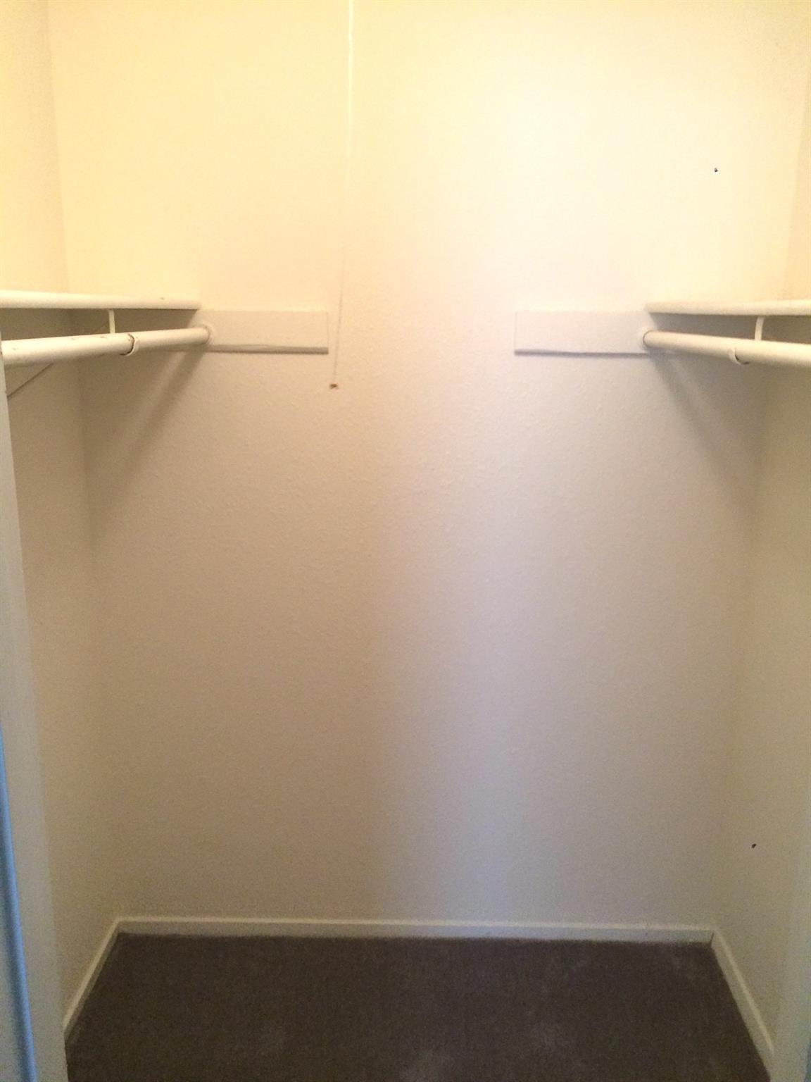 6003 Cougar Dr #d Property Photo 11