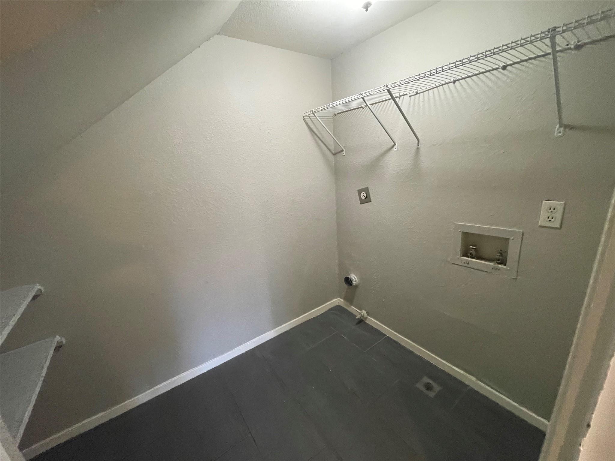 6003 Cougar Dr #d Property Photo 18