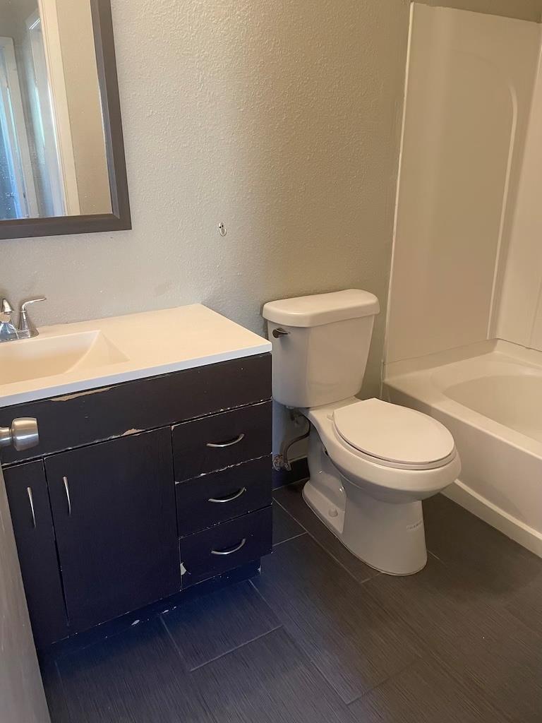6003 Cougar Dr #d Property Photo 19