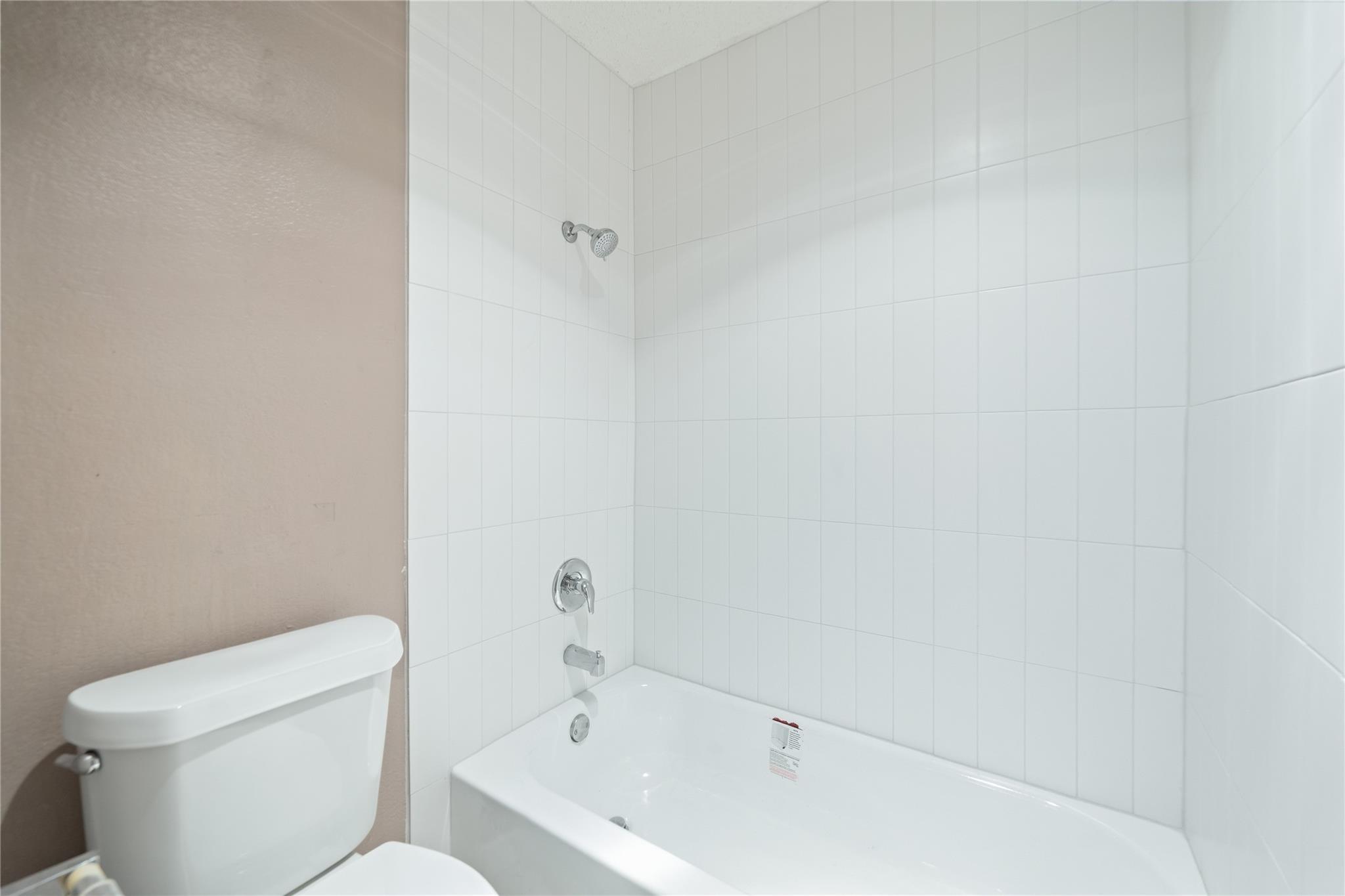 5807 Spring Meadow Rd #b Property Photo 20