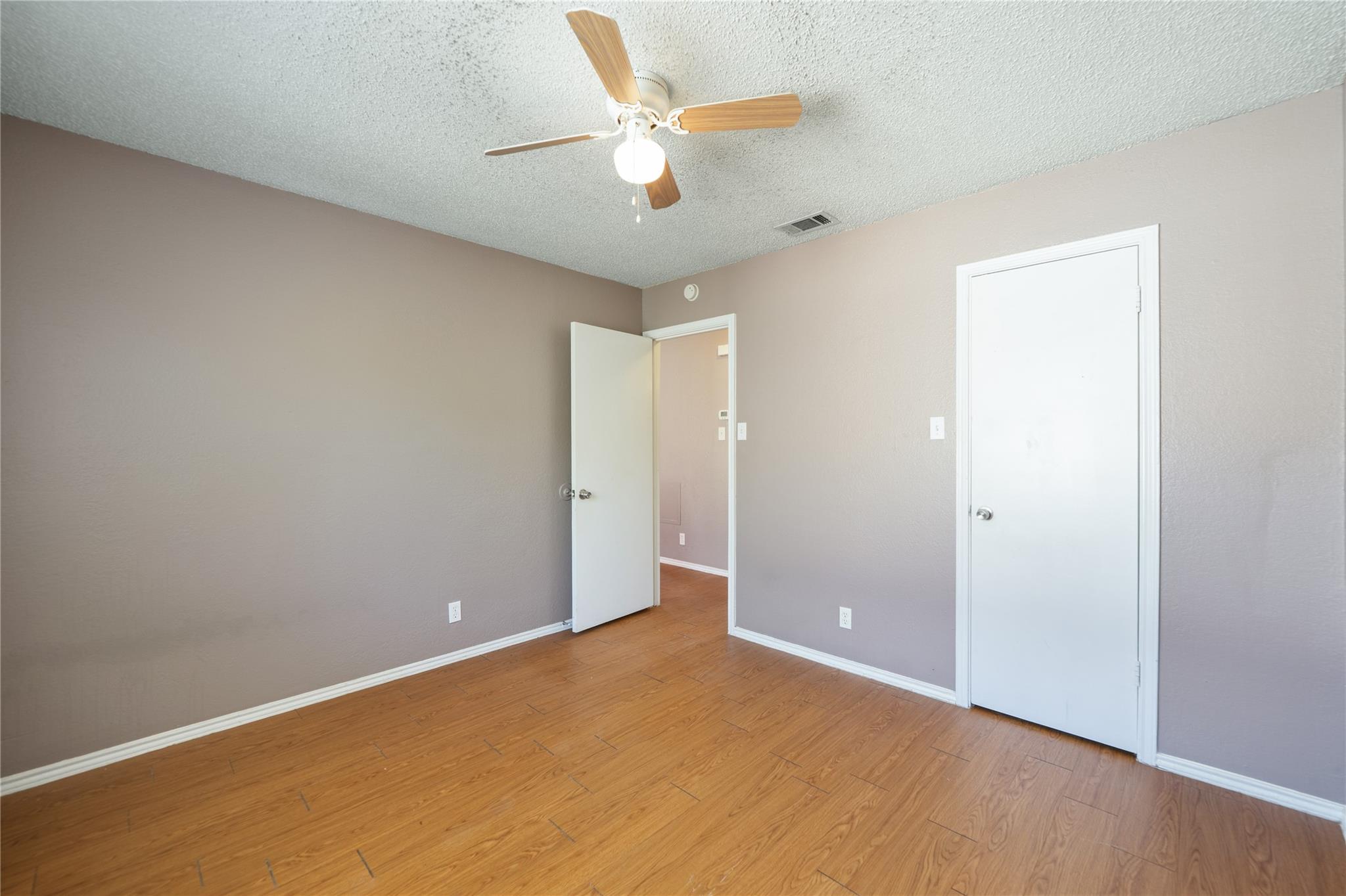 5807 Spring Meadow Rd #b Property Photo 22
