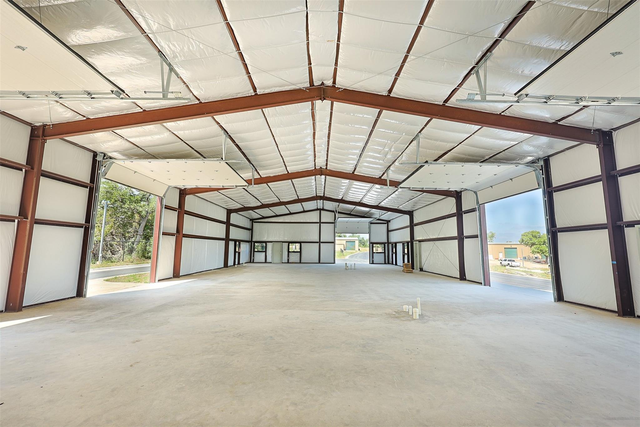 3364 N Bagdad Rd Property Photo 24