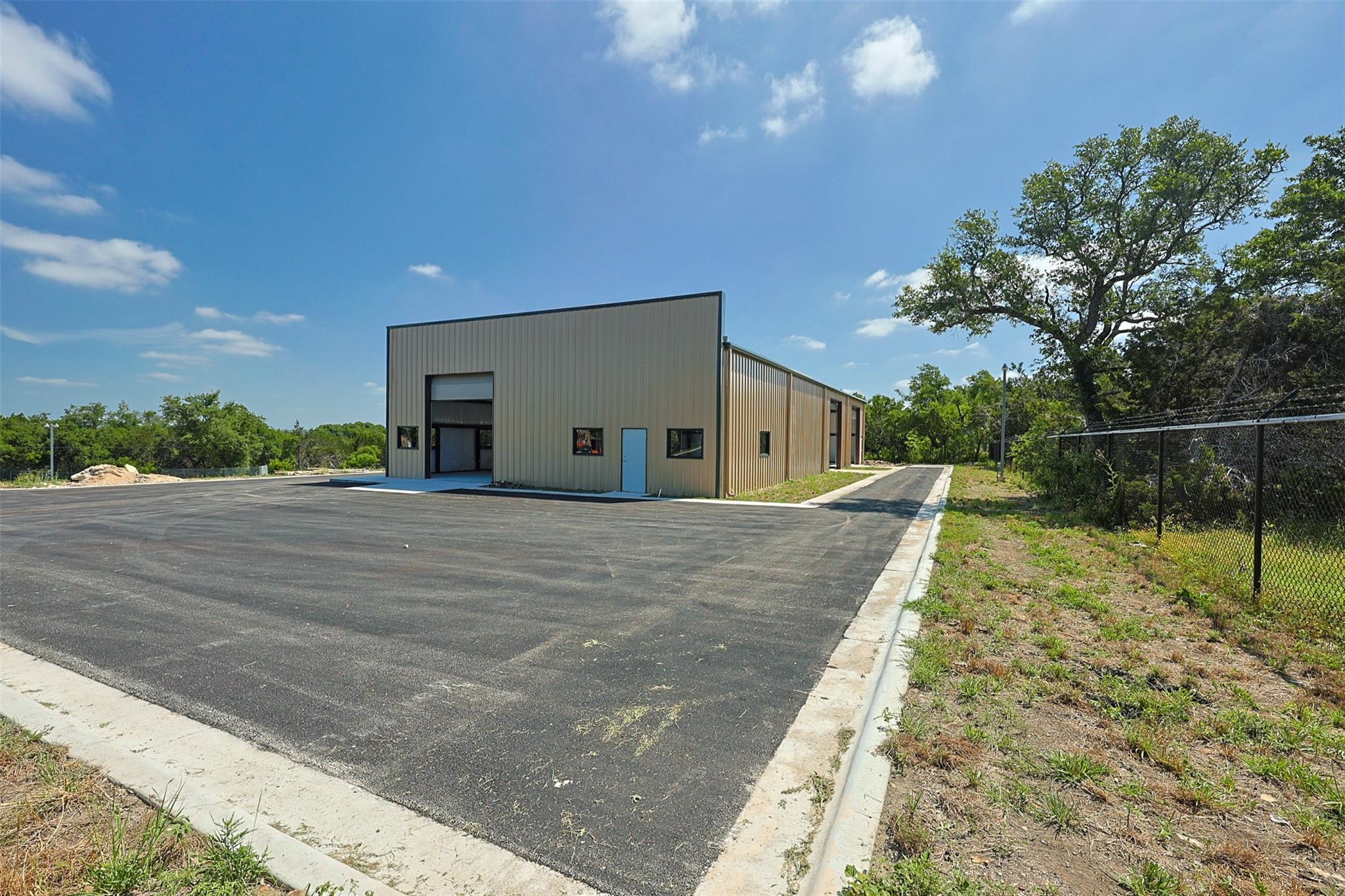 3364 N Bagdad Rd Property Photo 29