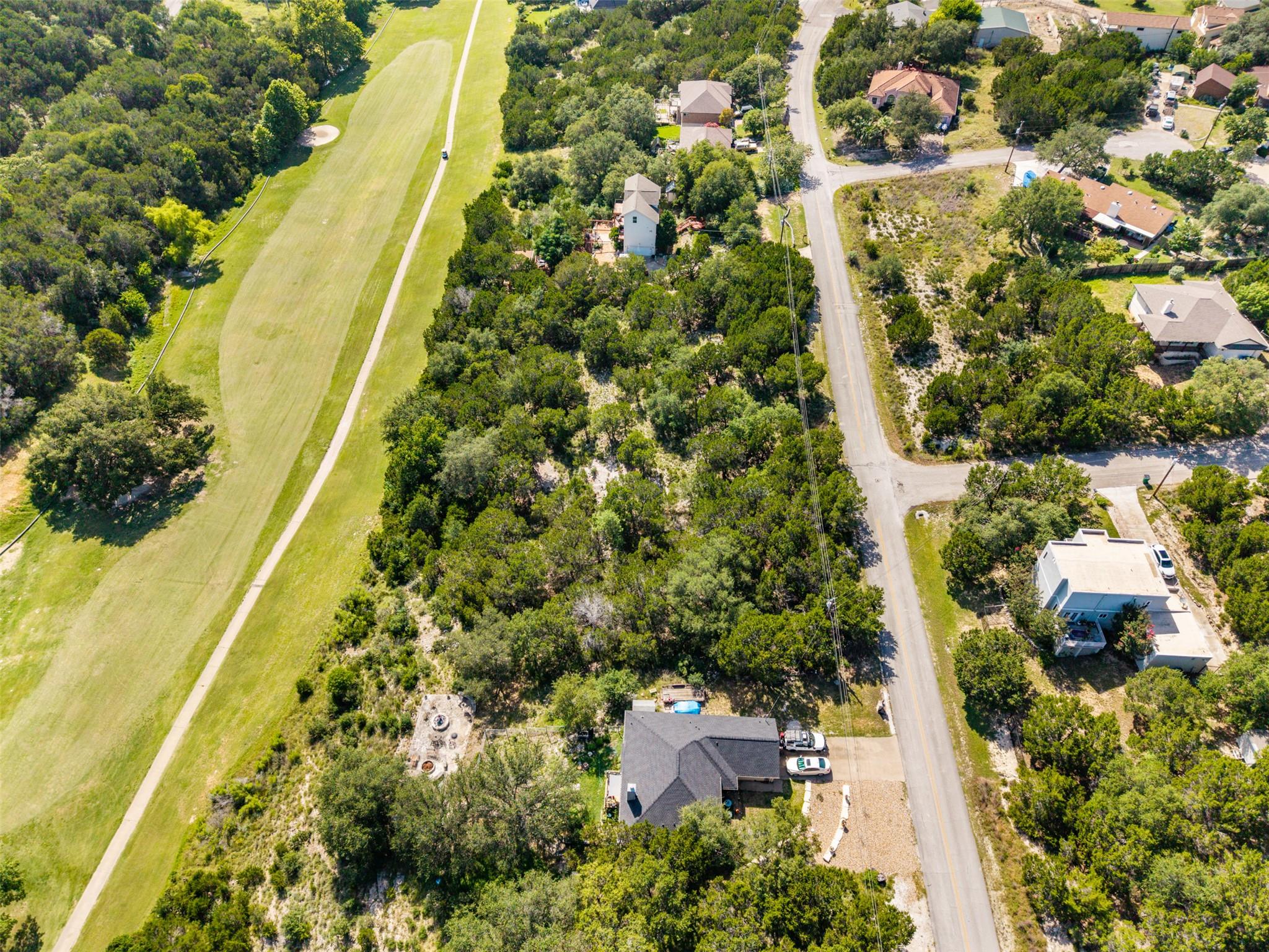 4712 Country Club Dr Property Photo 7
