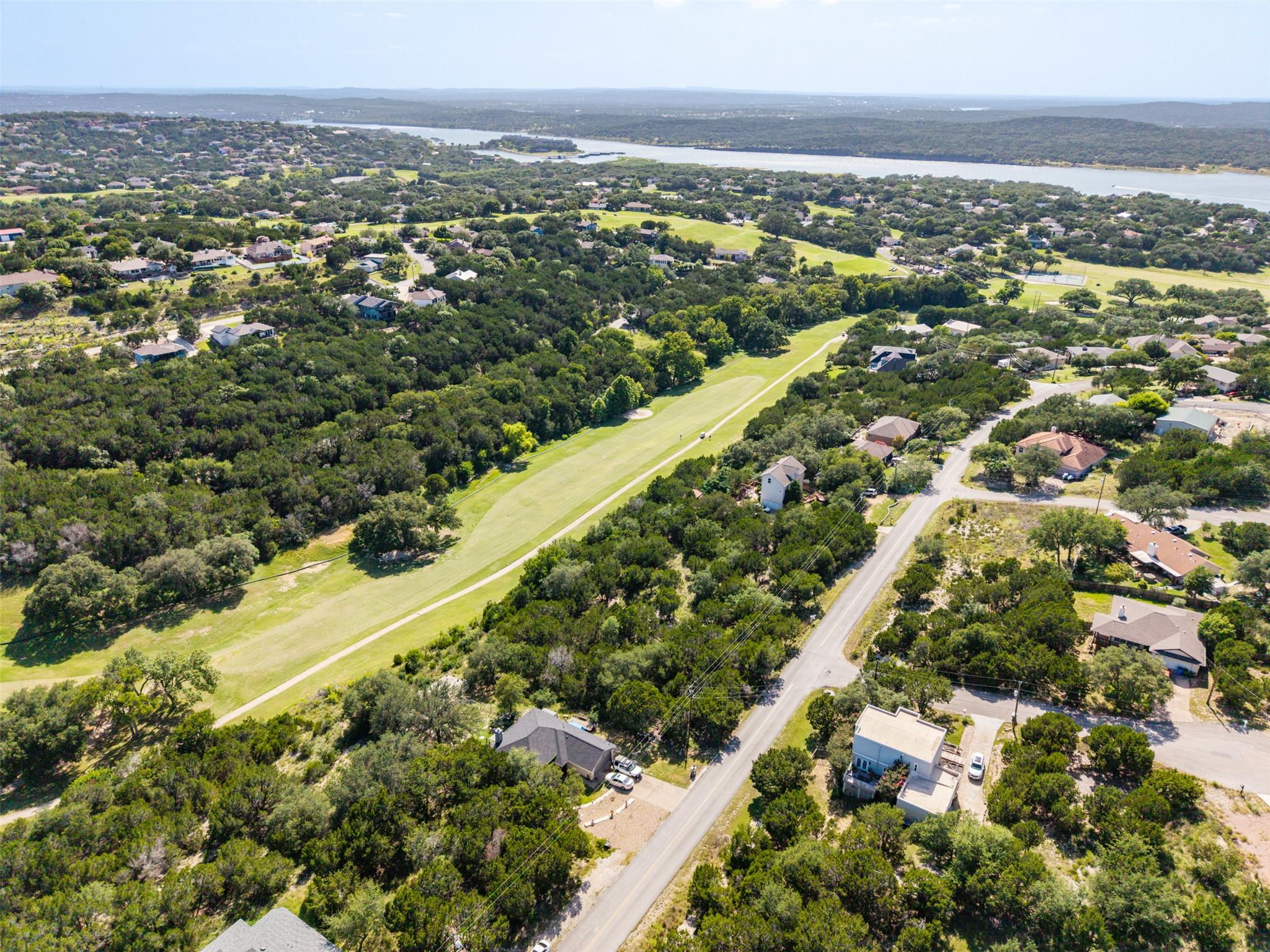 4712 Country Club Dr Property Photo 12