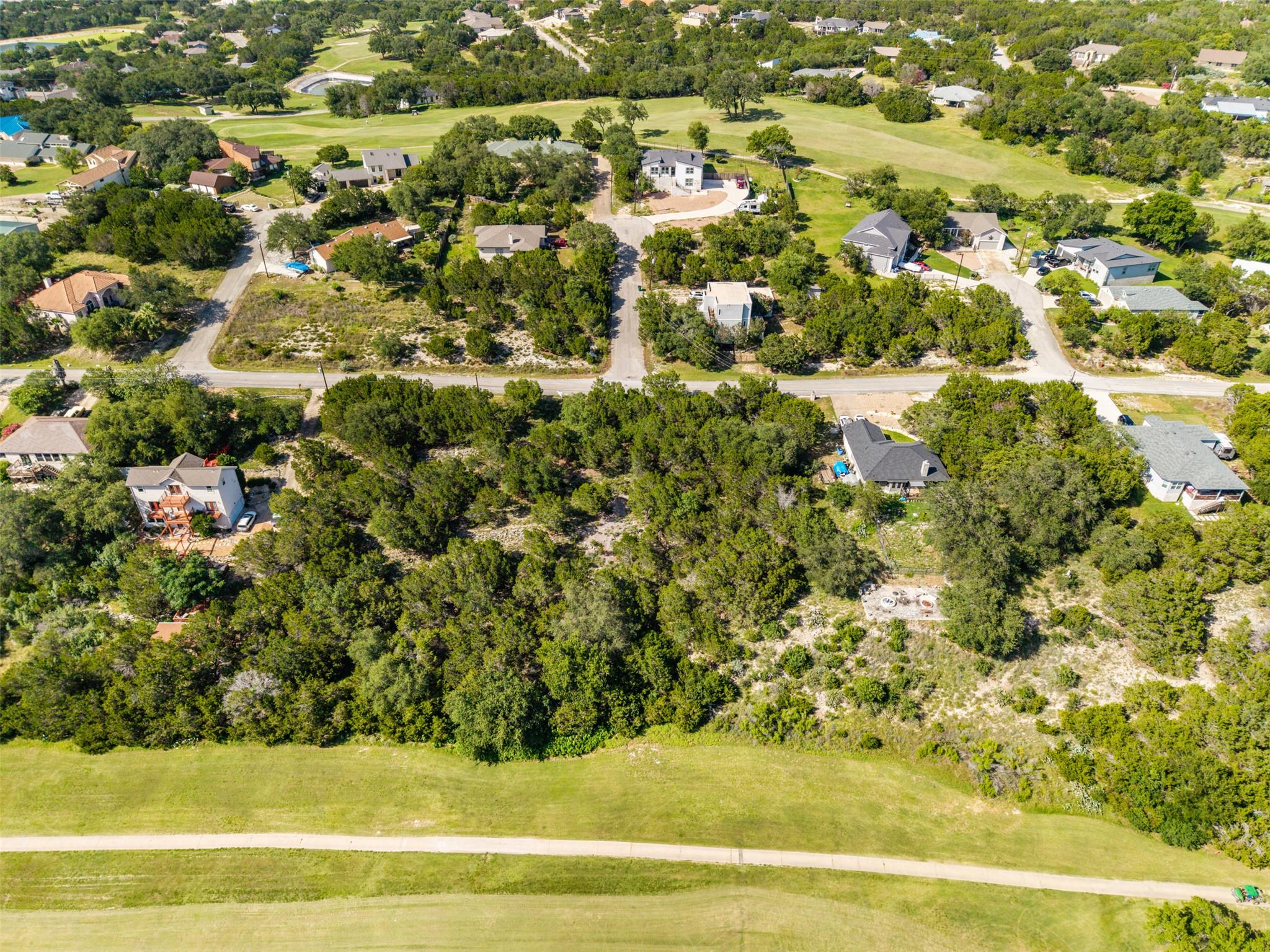4712 Country Club Dr Property Photo 16