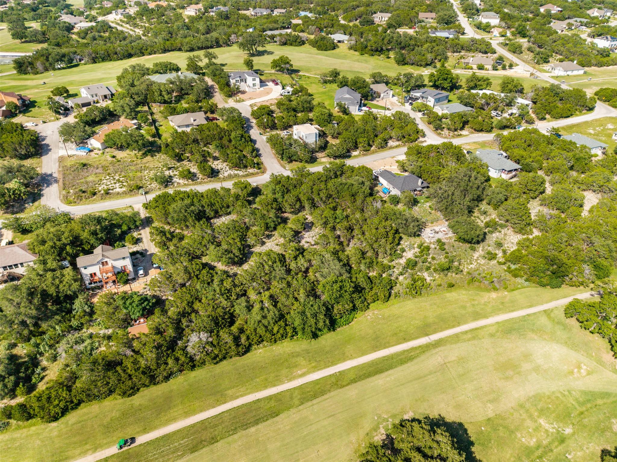4712 Country Club Dr Property Photo 17