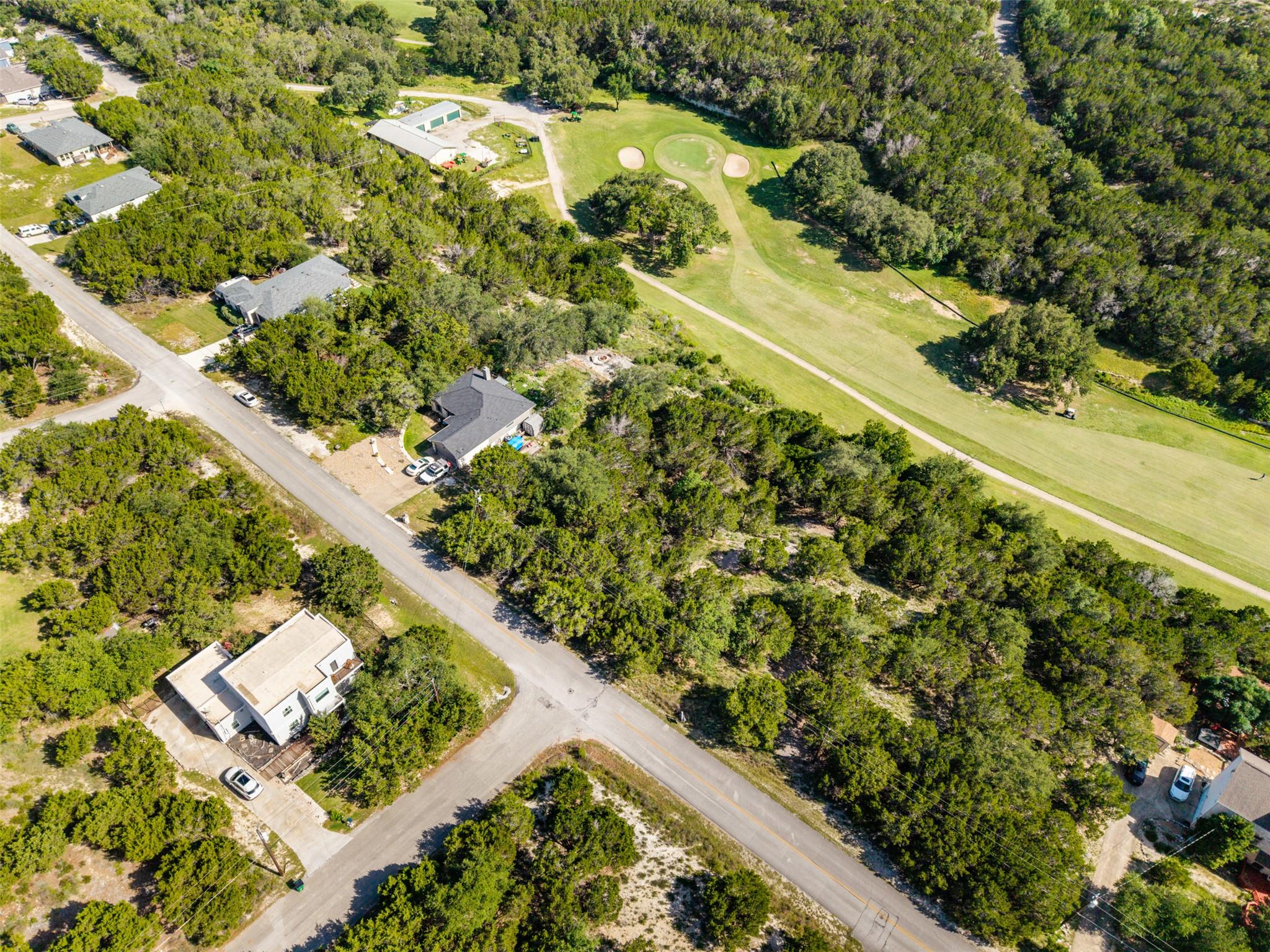 4712 Country Club Dr Property Photo 22