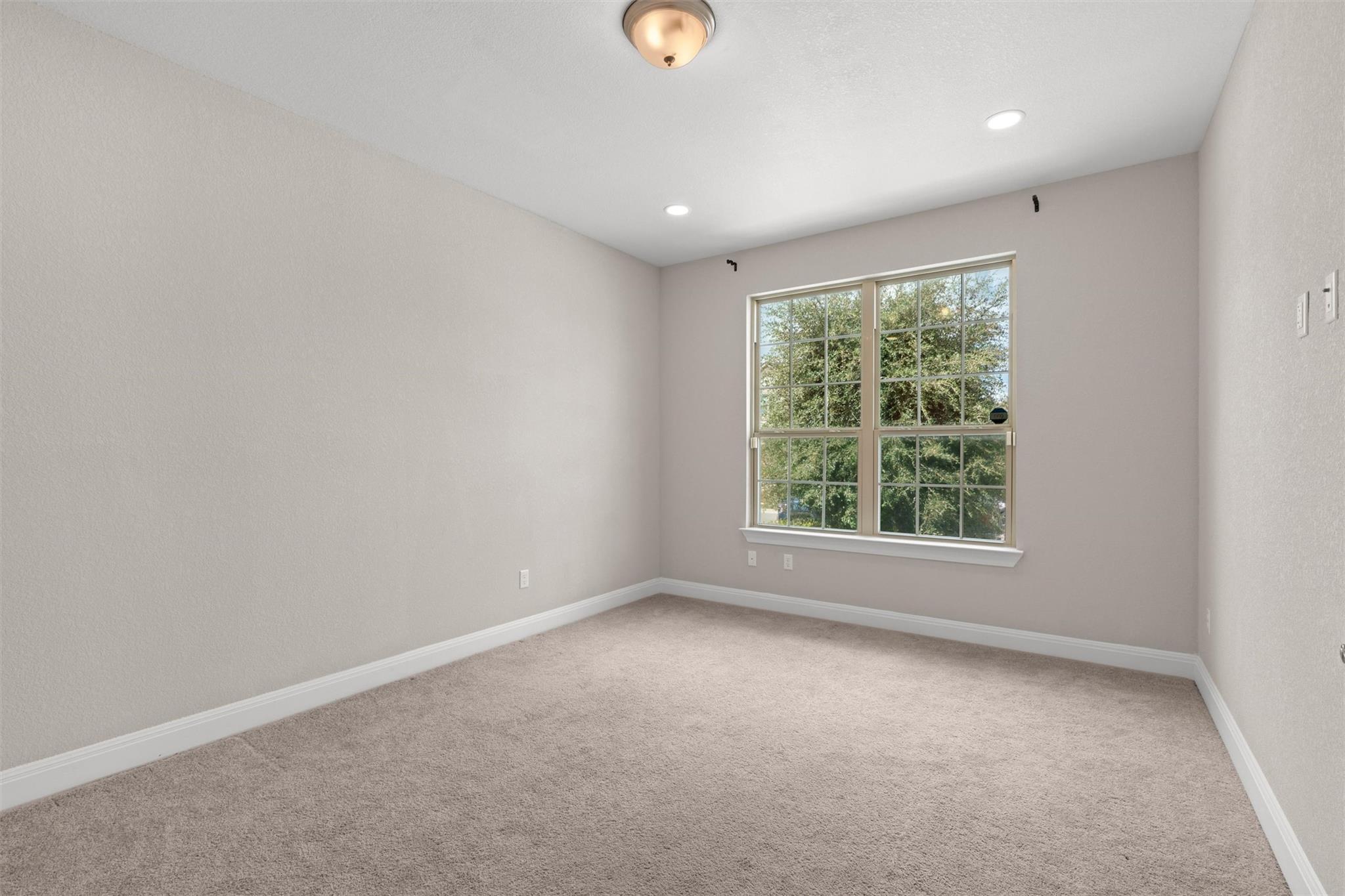 16925 Lathrop Ave Property Photo 20