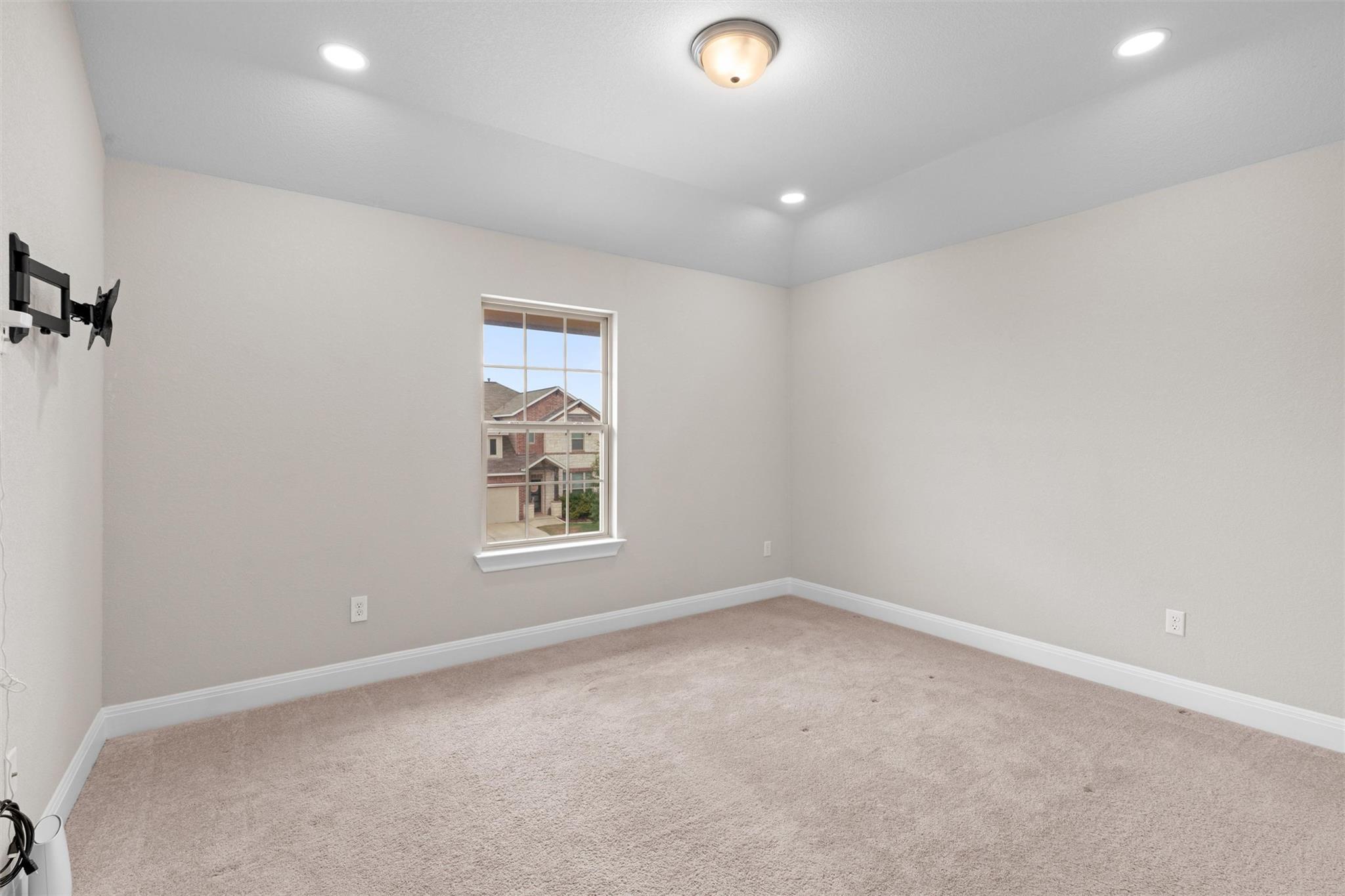 16925 Lathrop Ave Property Photo 32