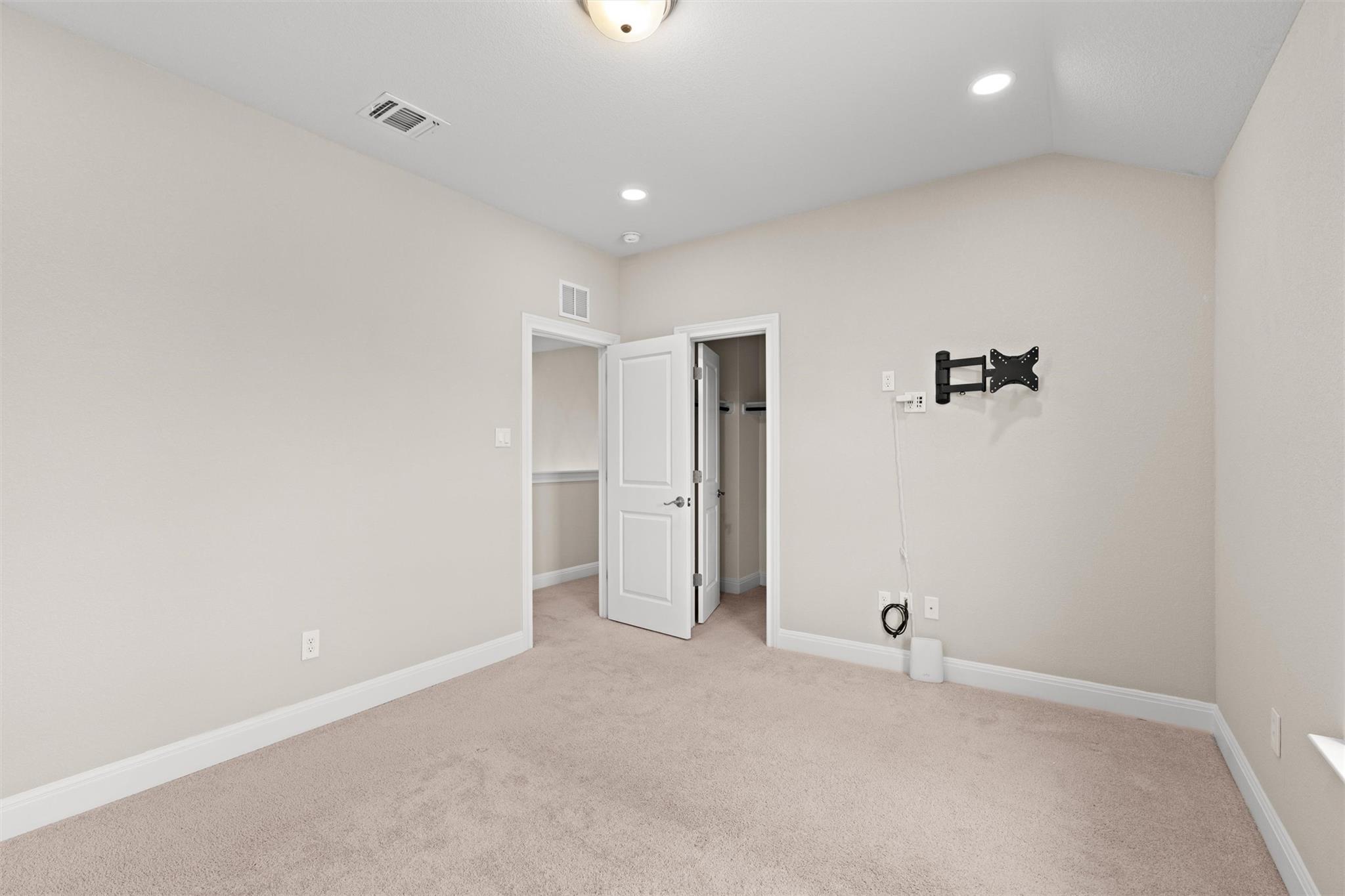 16925 Lathrop Ave Property Photo 33