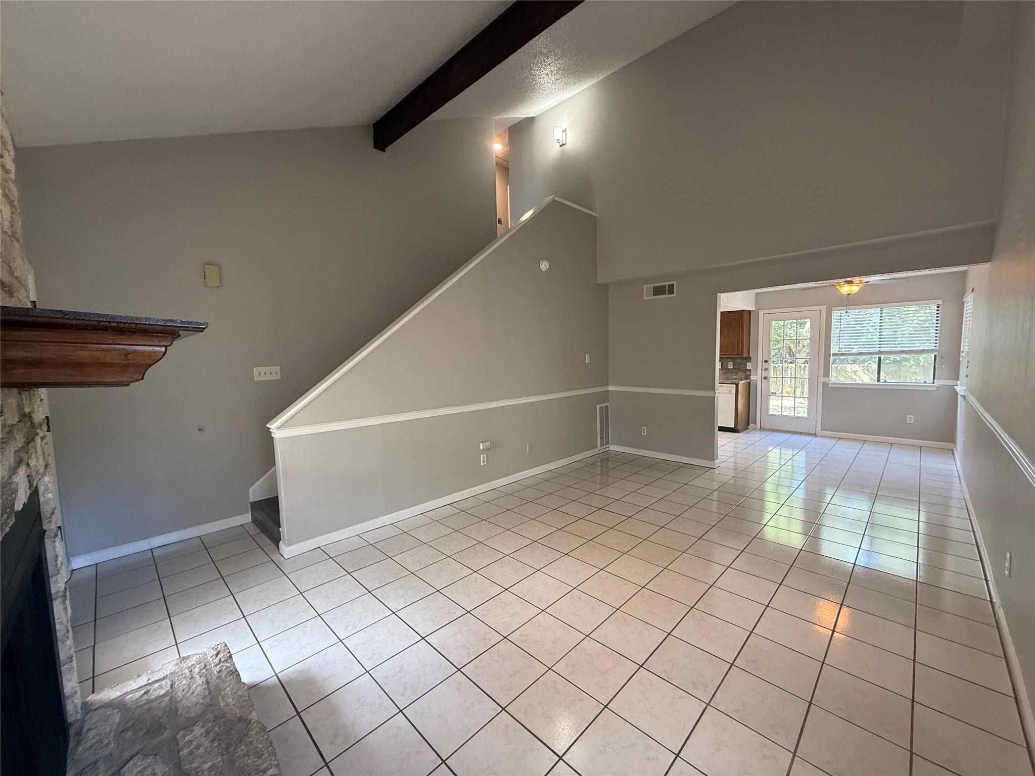 7001 Winedale Dr #b Property Photo 3
