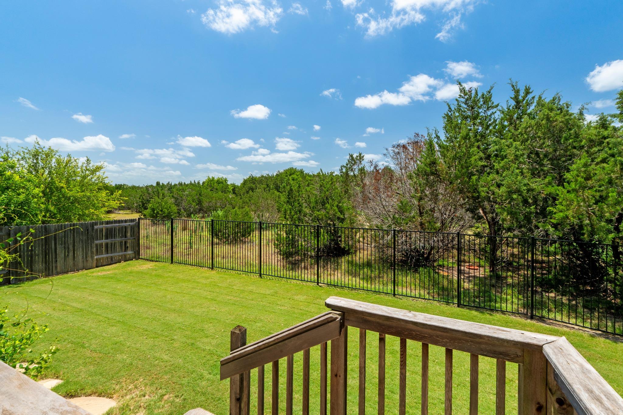 393 Stone River Dr Property Photo 29