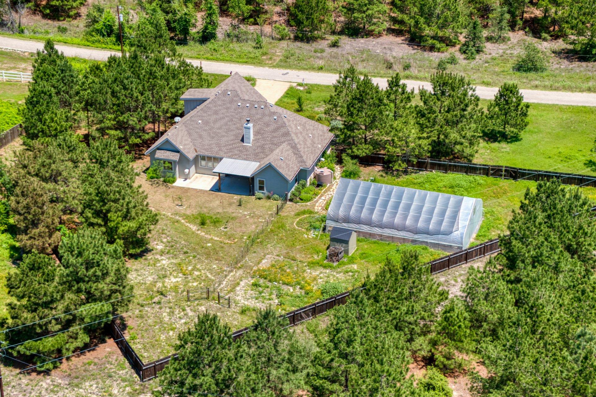 258 County Rd Property Photo 28
