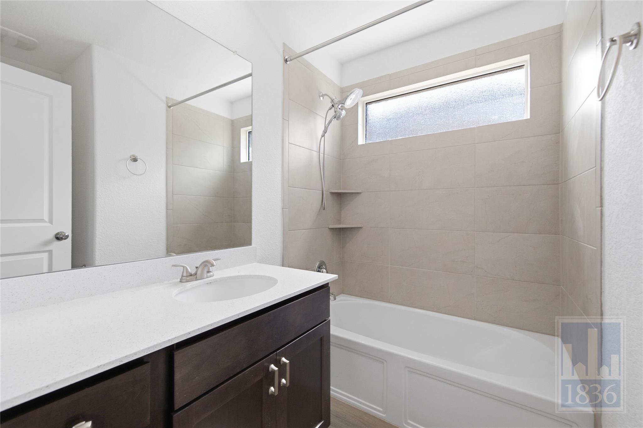 5913 Toscana Trce Property Photo 22