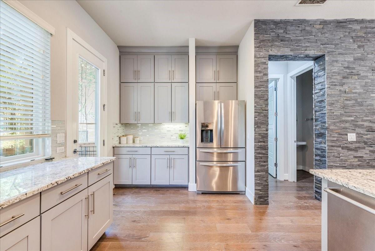 2807 Del Curto Rd #d Property Photo 13