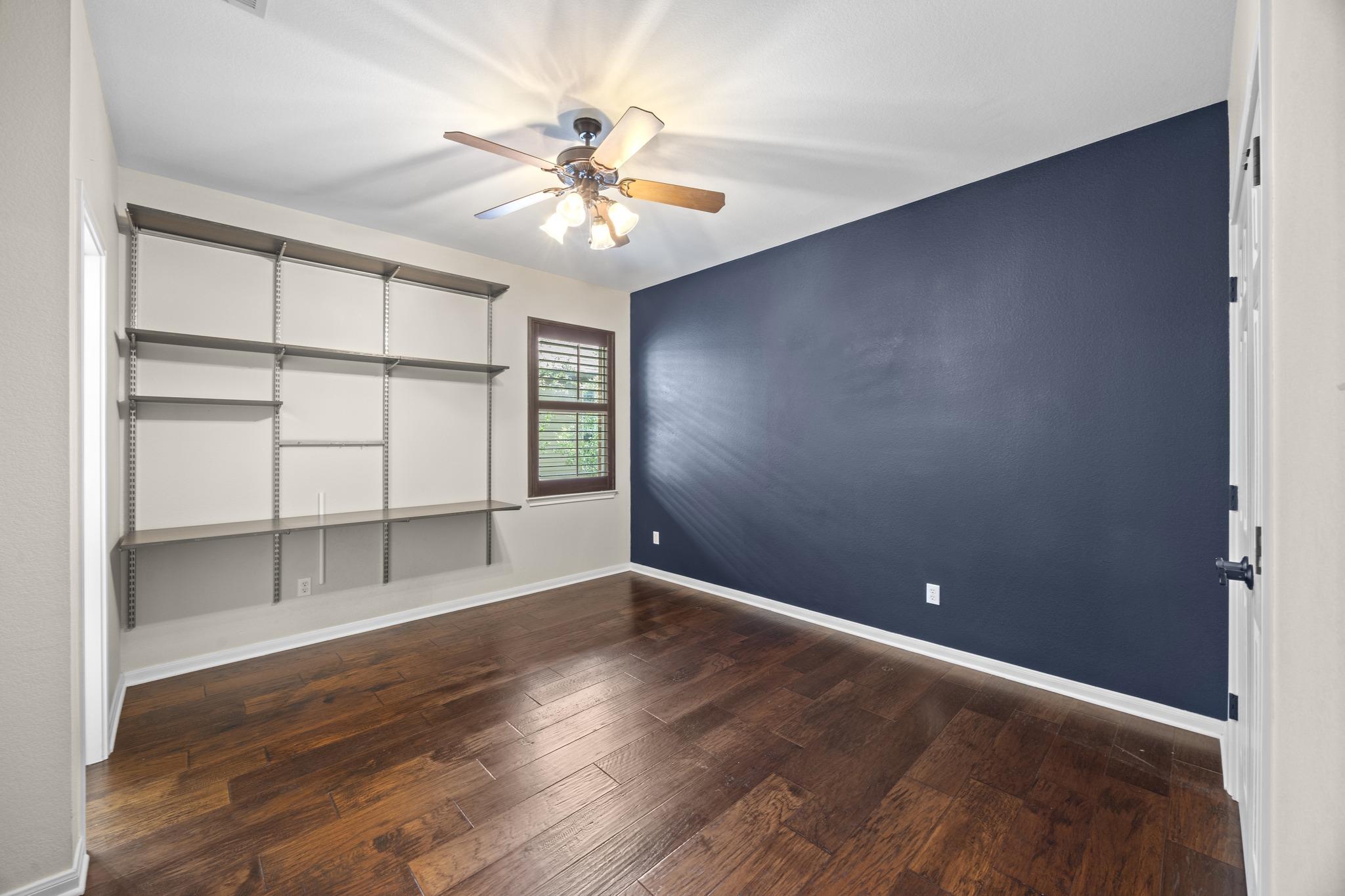 1303 Quiet Creek Dr Property Photo 20