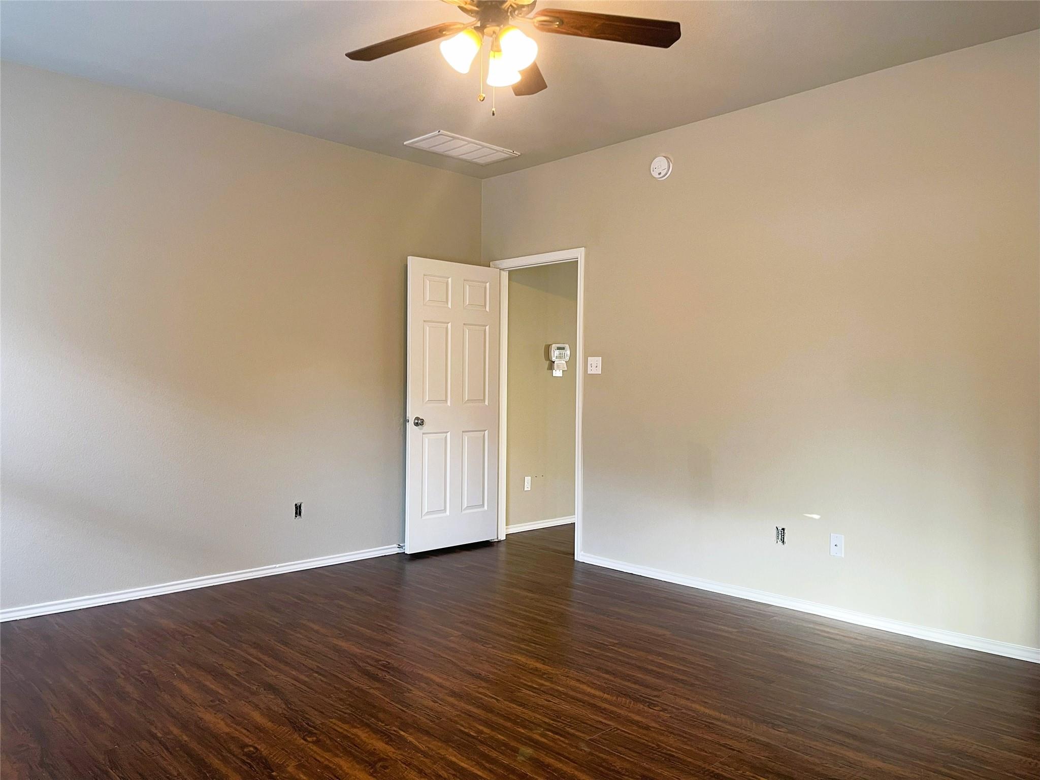 11021 Boundless Valley Dr Property Photo 12