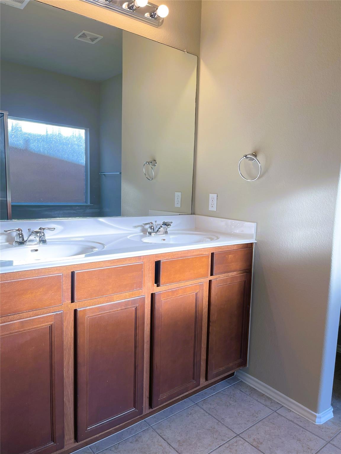 11021 Boundless Valley Dr Property Photo 13