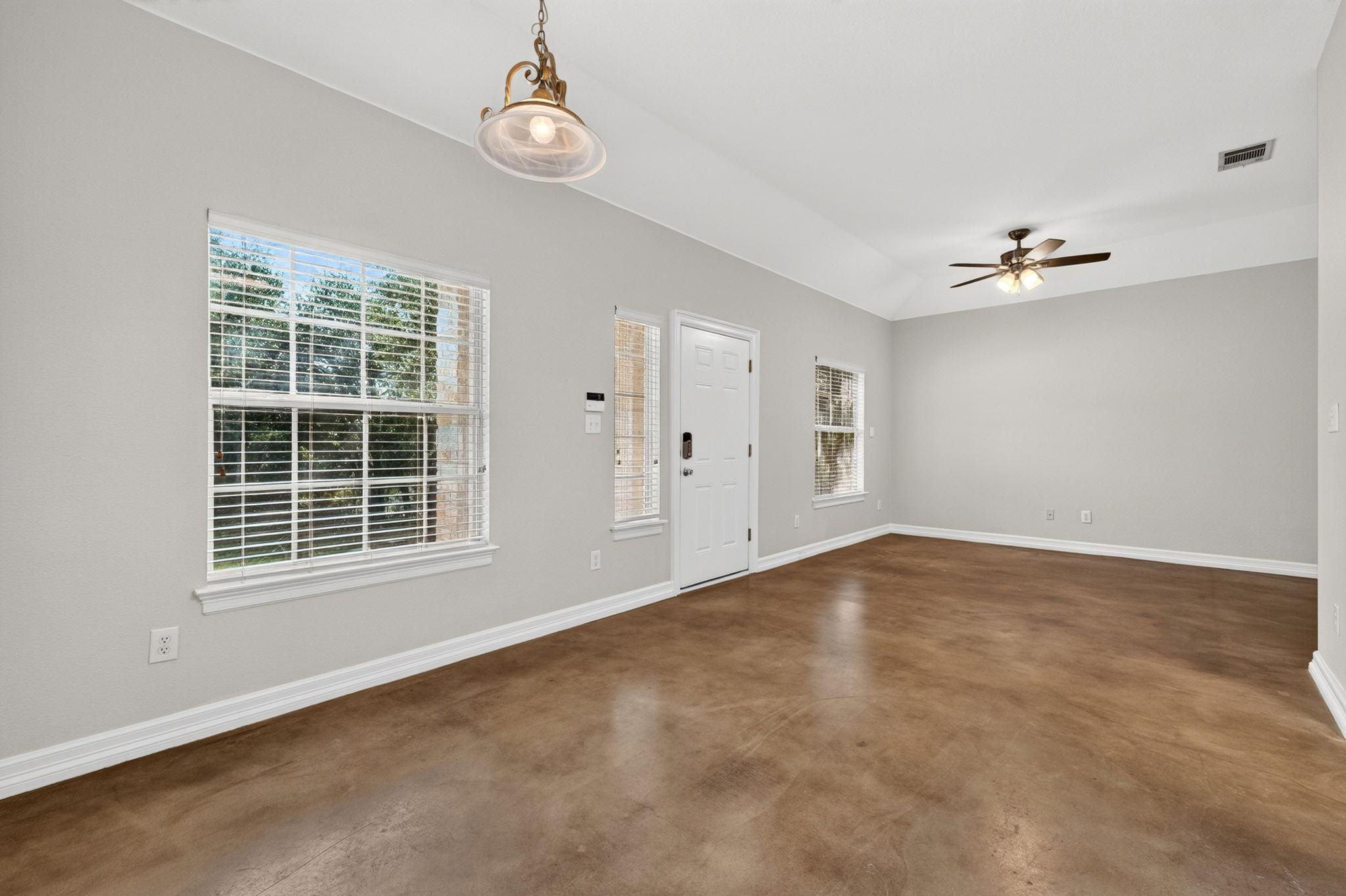 1002 Castile Rd #a Property Photo 5