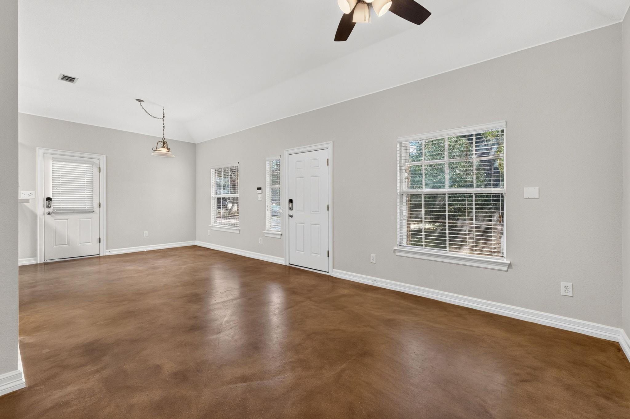 1002 Castile Rd #a Property Photo 6