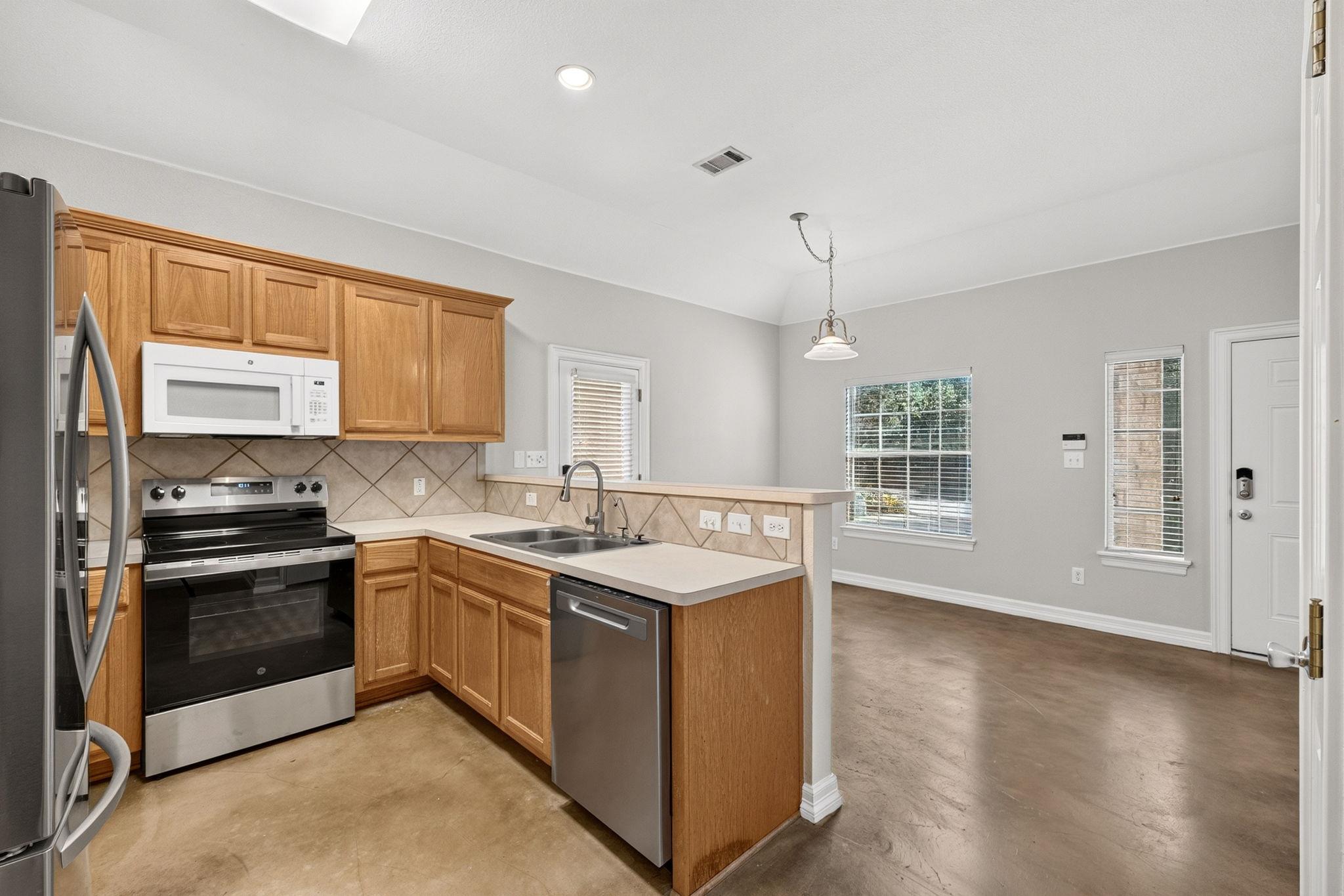 1002 Castile Rd #a Property Photo 13