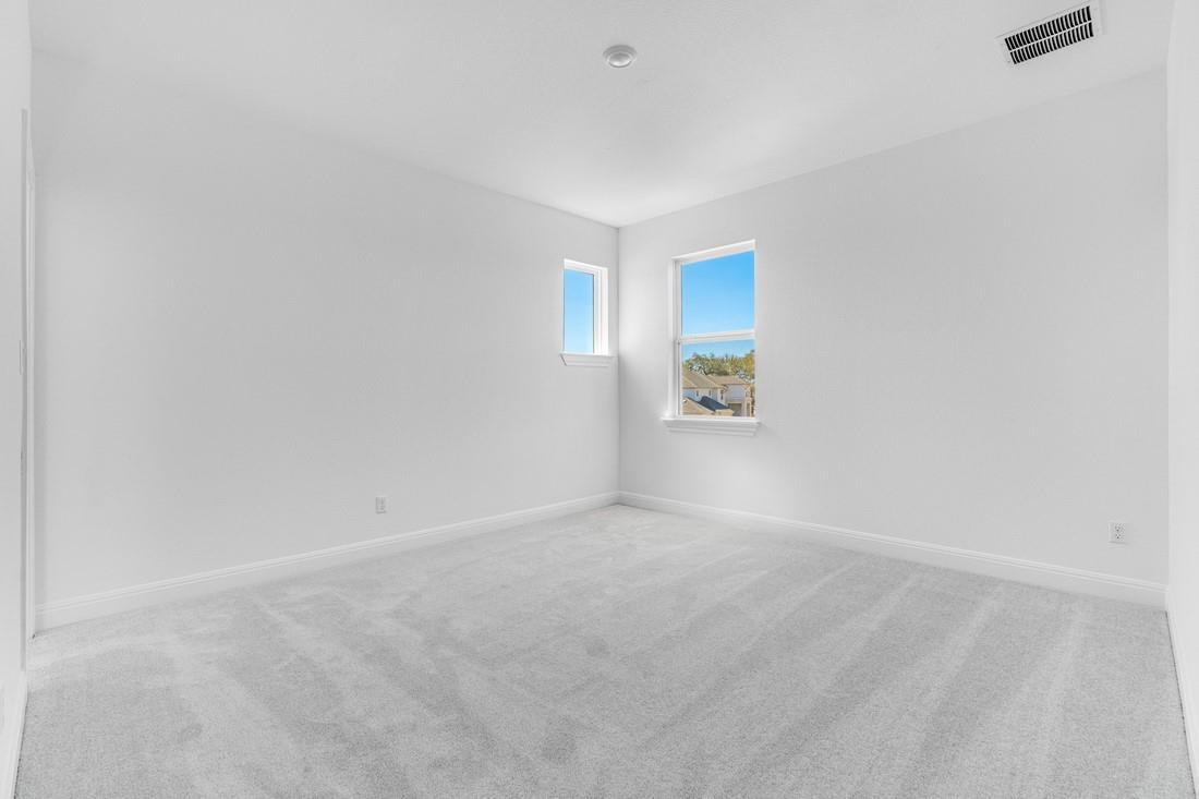 707 Jackson River Loop Property Photo 17