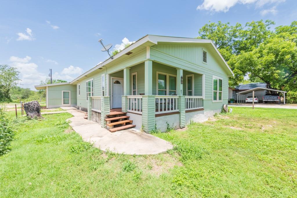 7 River St Property Photo 1