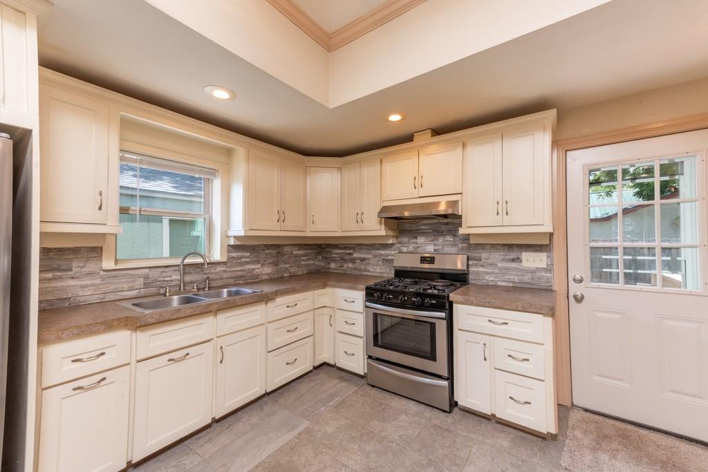 7 River St Property Photo 8