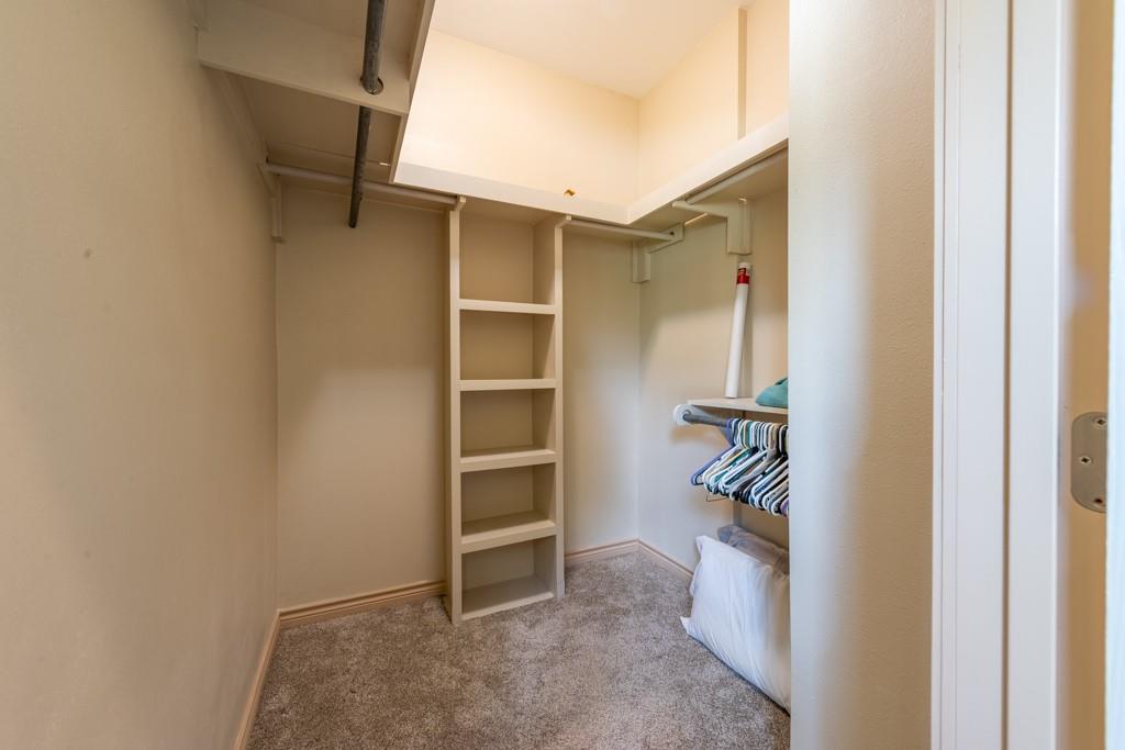 7 River St Property Photo 18