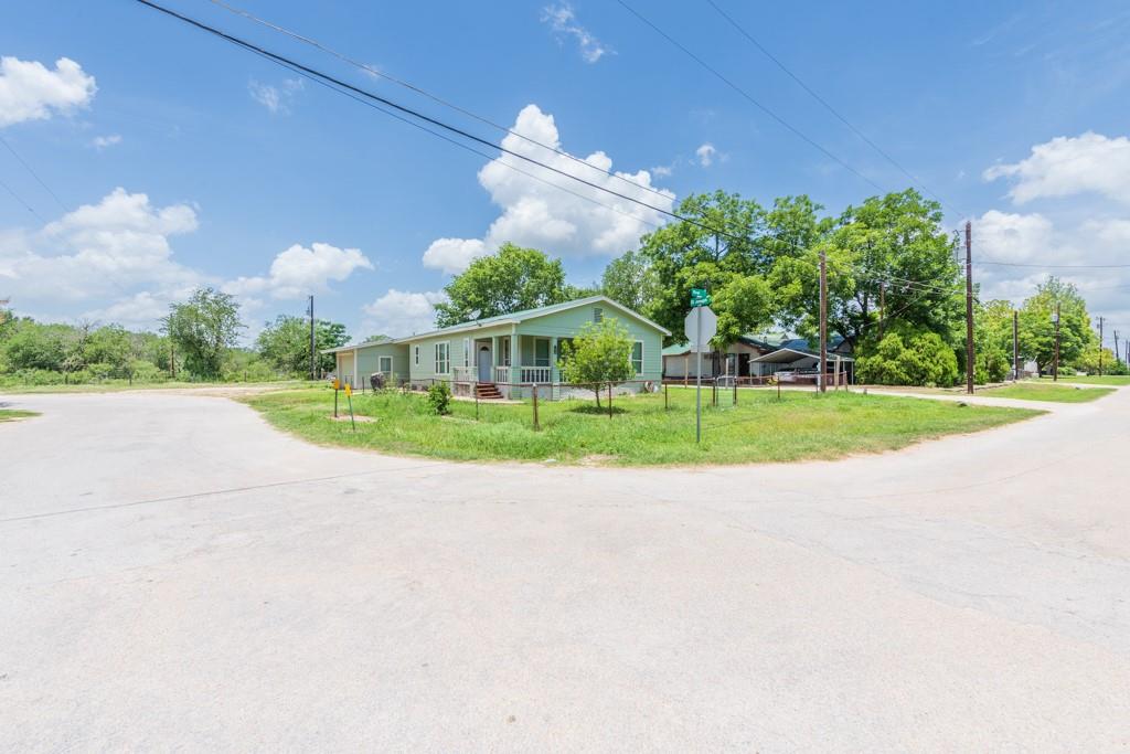 7 River St Property Photo 29