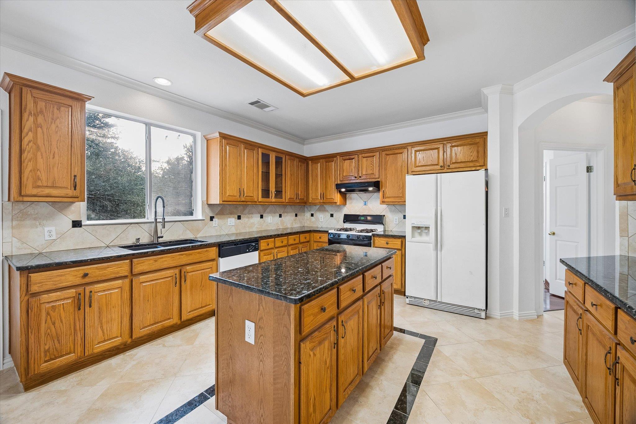 1010 Twin Terrace Ct Property Photo 10