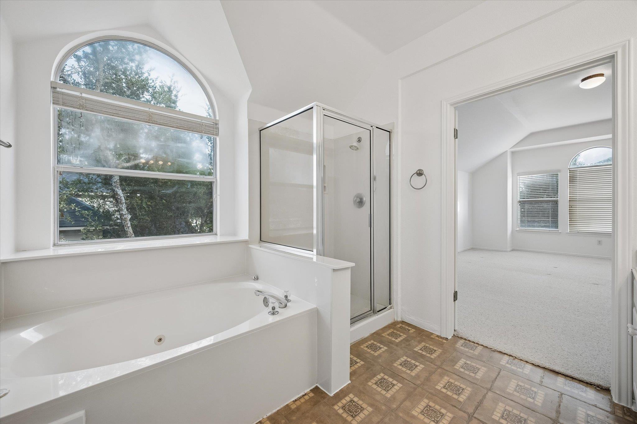 1010 Twin Terrace Ct Property Photo 17