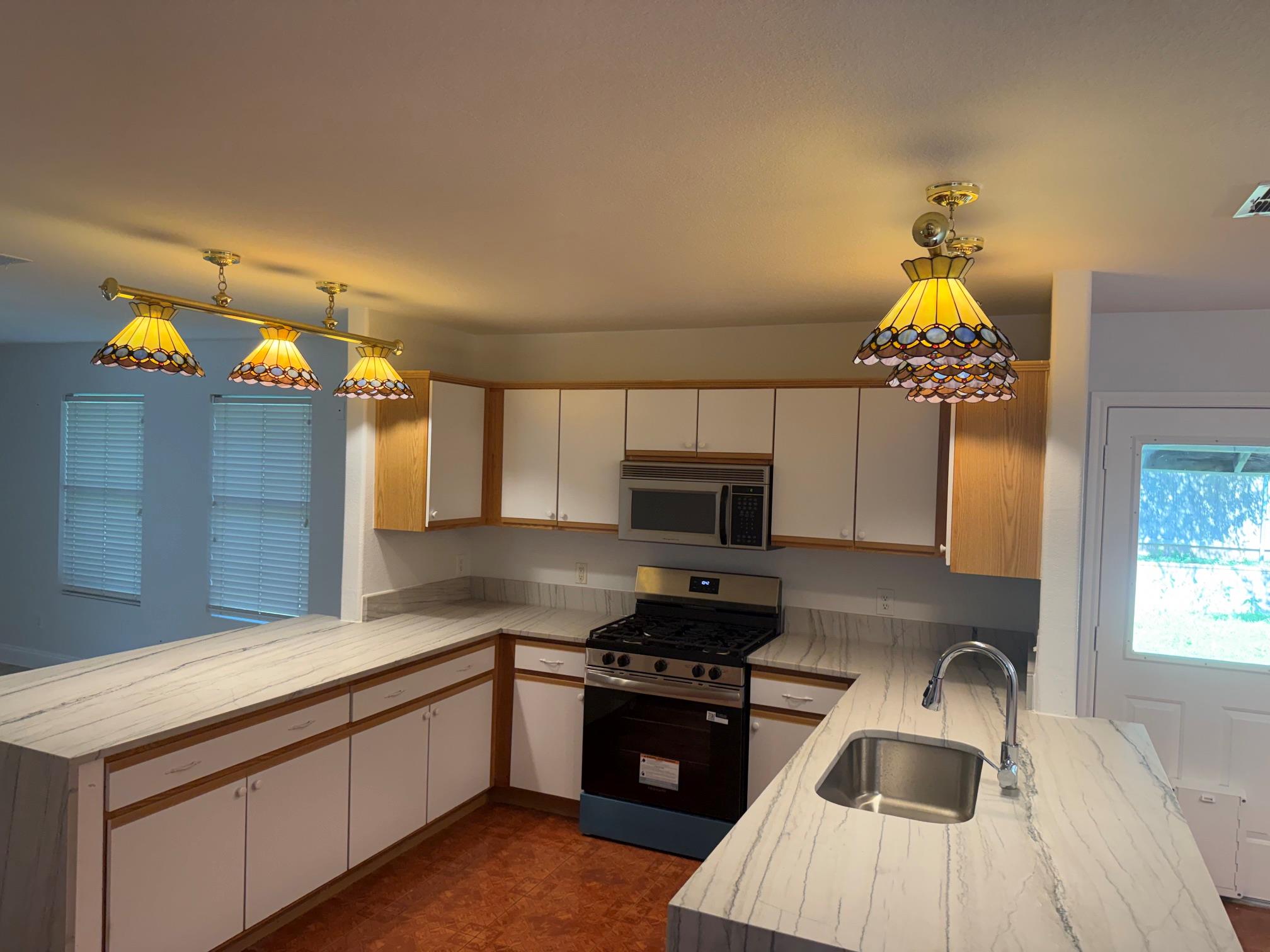 1524 Lorson Loop Loop Property Photo 8