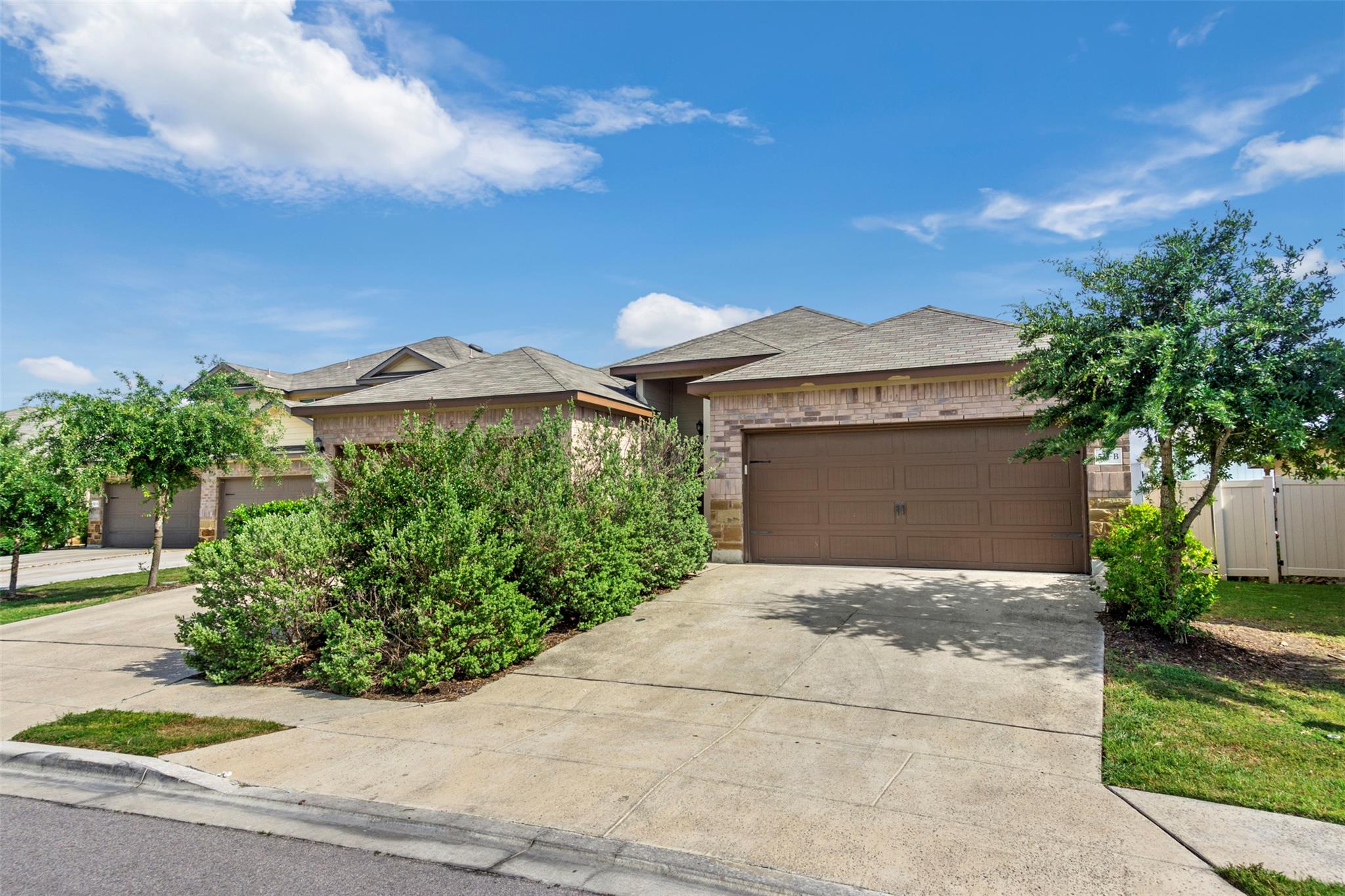 533 Jack Rabbit Ln B Property Photo