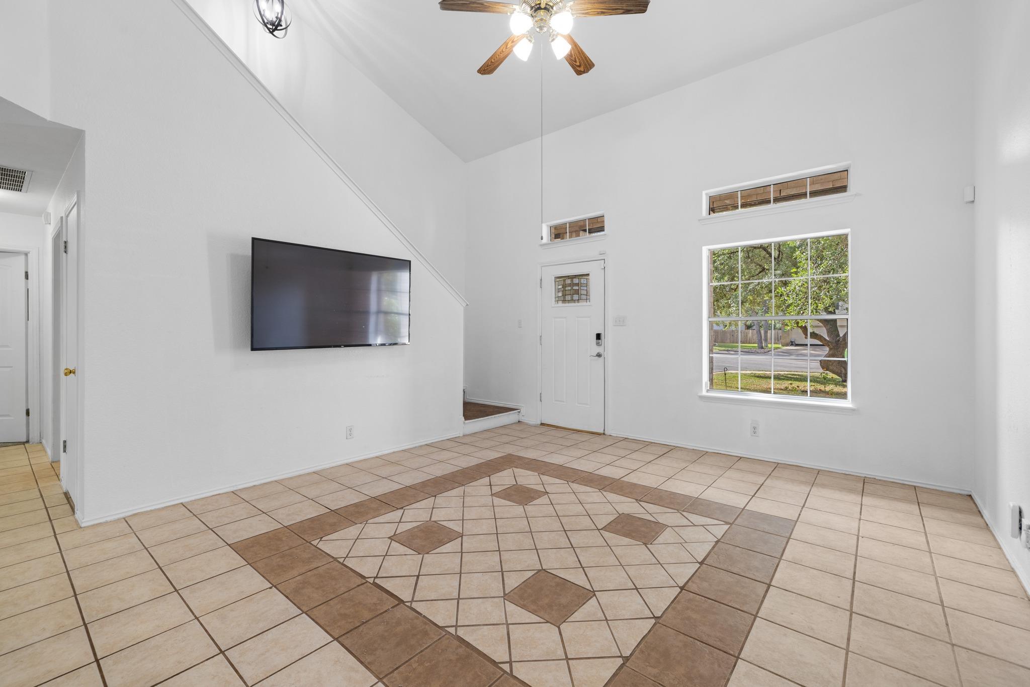 104 Grant Ct Property Photo 10