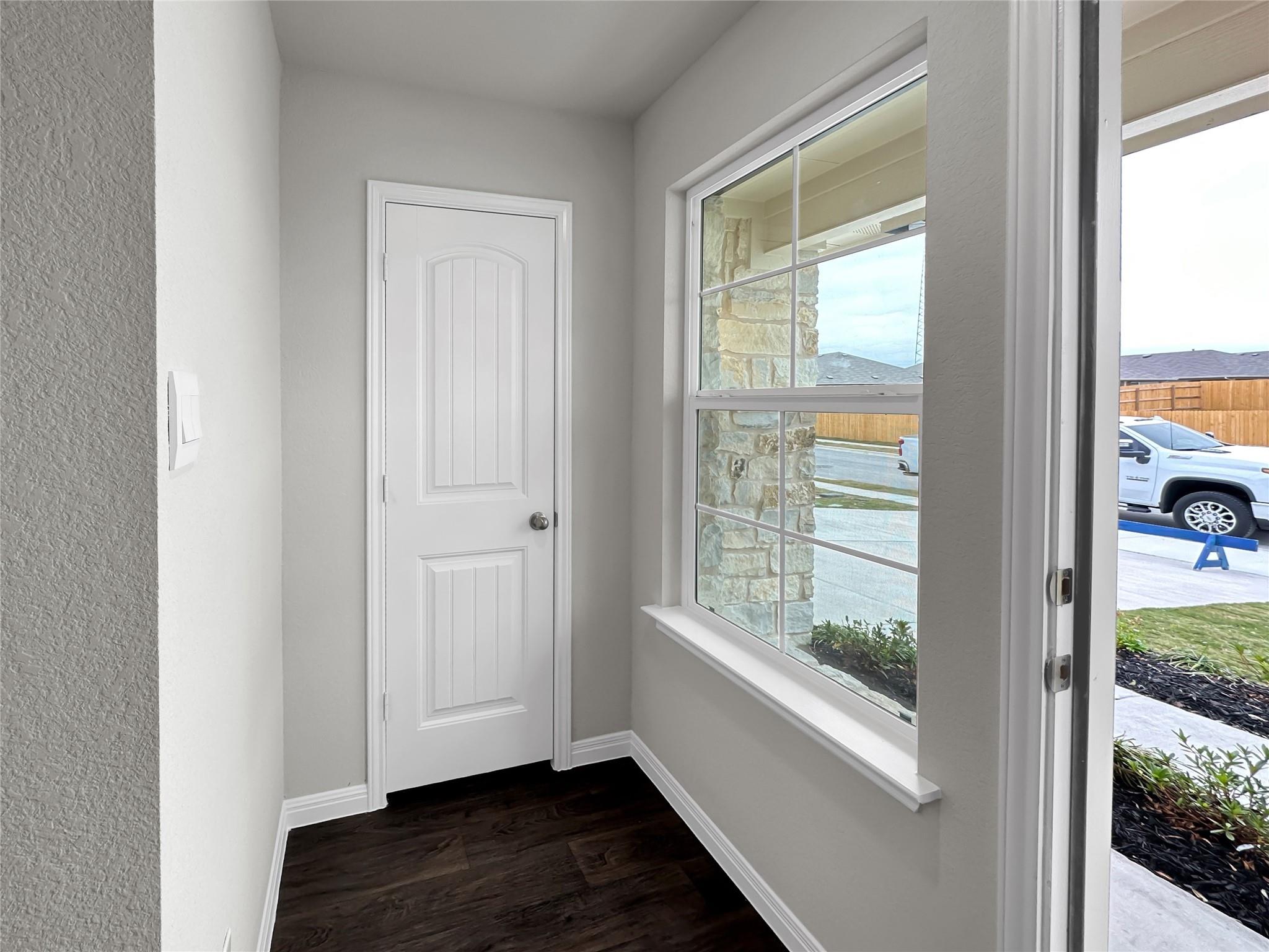 423 Morning Glory Loop Property Photo 15