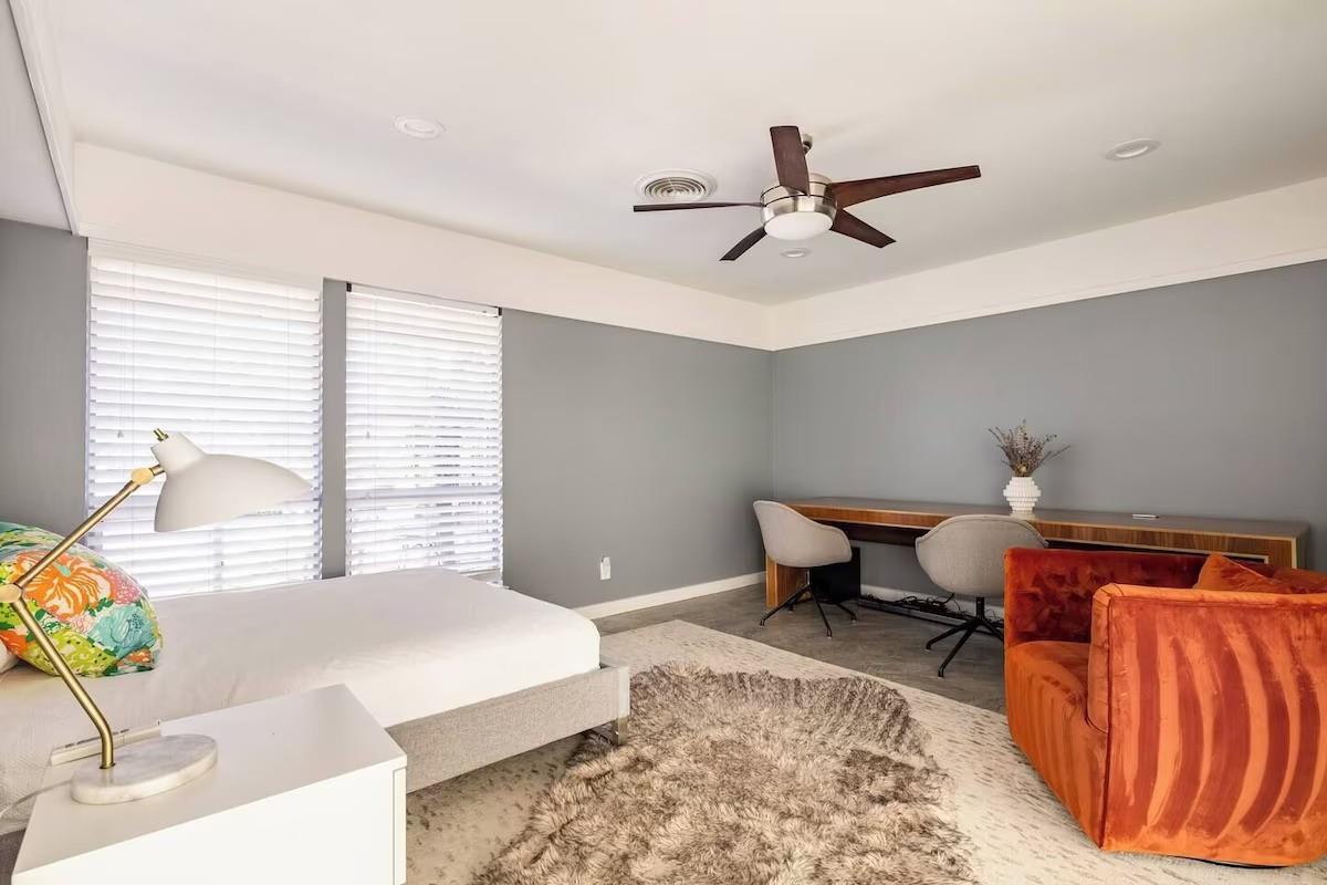 6102 Cherrylawn Cir Property Photo 32