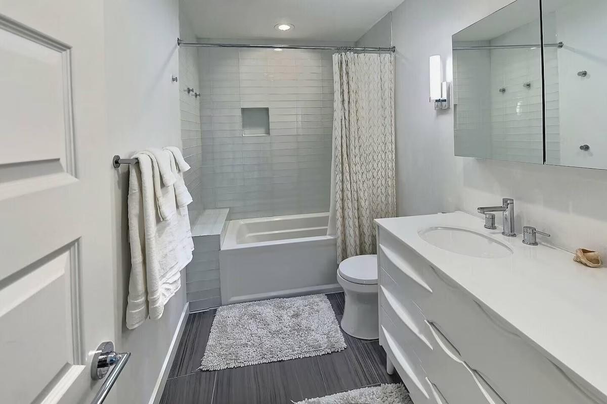 6102 Cherrylawn Cir Property Photo 37